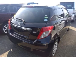 TOYOTA VITZ 2018 2